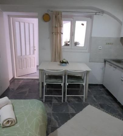 Studio Apartman Centar Varaždin エクステリア 写真